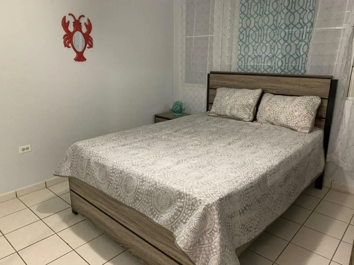 Los Pinos House Yauco Portoryko